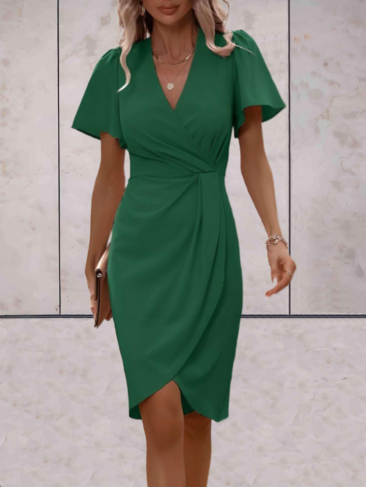 Margot Wrap Midi Dress Ausschnitt 5