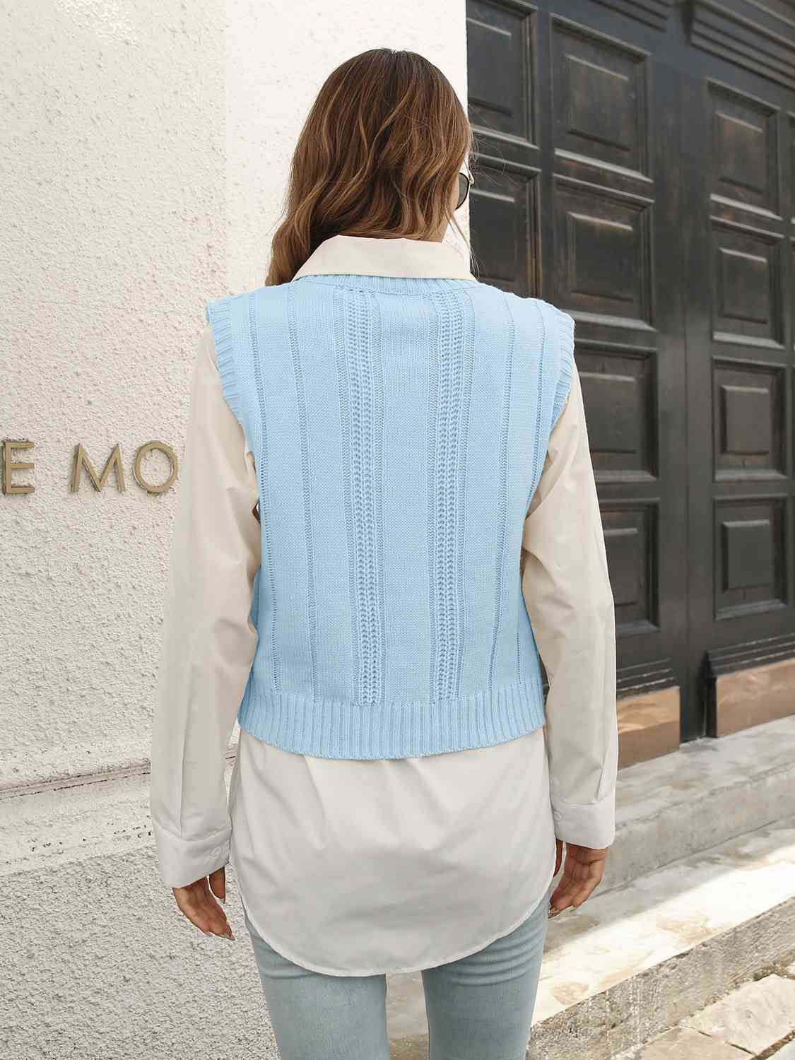 Margot V-Neck Sweater Vest Pastel Blue 9