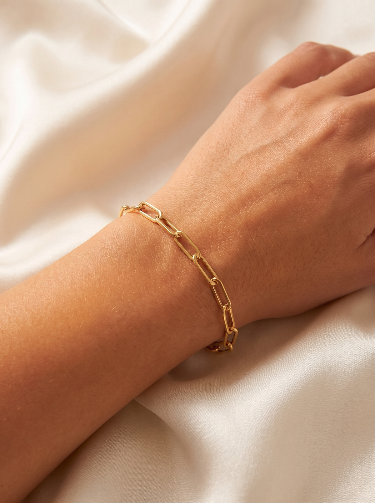 18k Gold Paperclip Chain Bracelet: Tarnish Free Stacking Bracelet Gold 2
