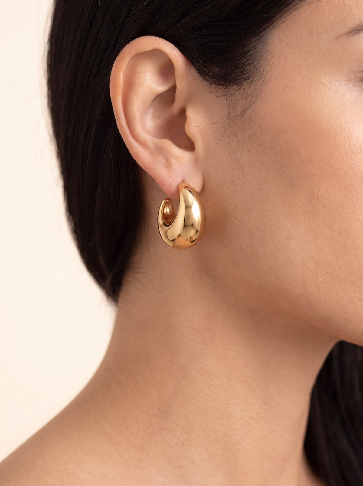 Ida Gold Drop Earrings Gold 2