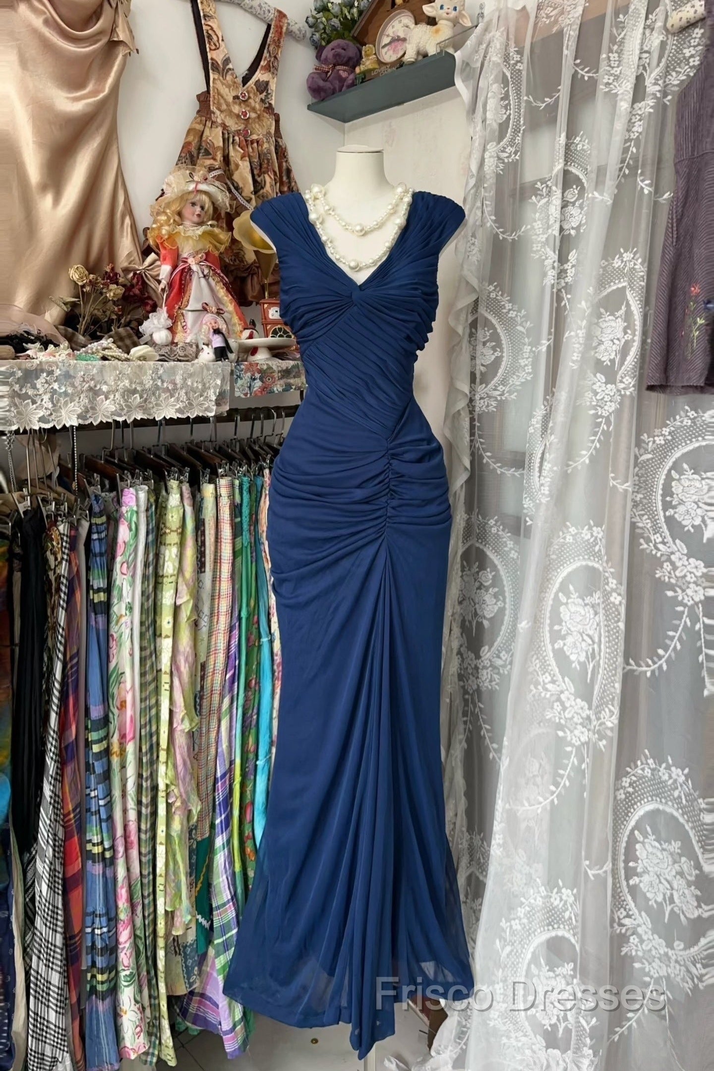 Margot Mermaid Gown in Navy Picture Color 4
