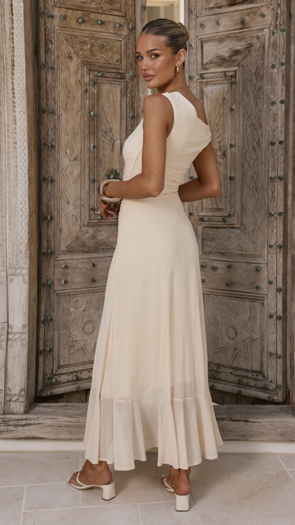 Sareiah Silk Maxi Dress Cream 5