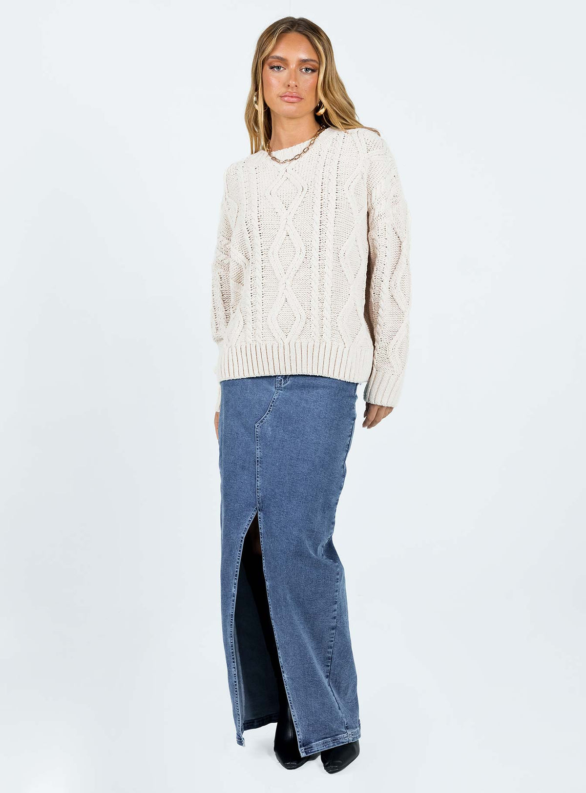 Anaya Oversized Sweater in Cream Beige 3