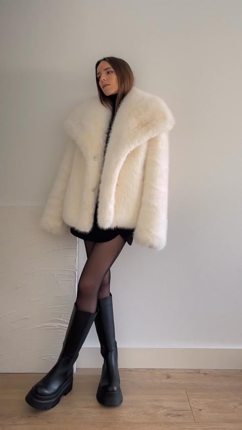 Margot Faux Fur Jacket in Multi
