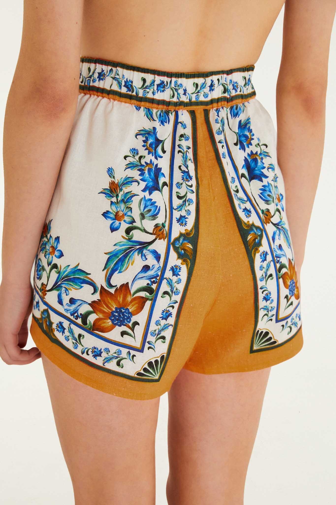 Isabelle Scallop Linen Maxi Dress White Flora Tile Shorts 3