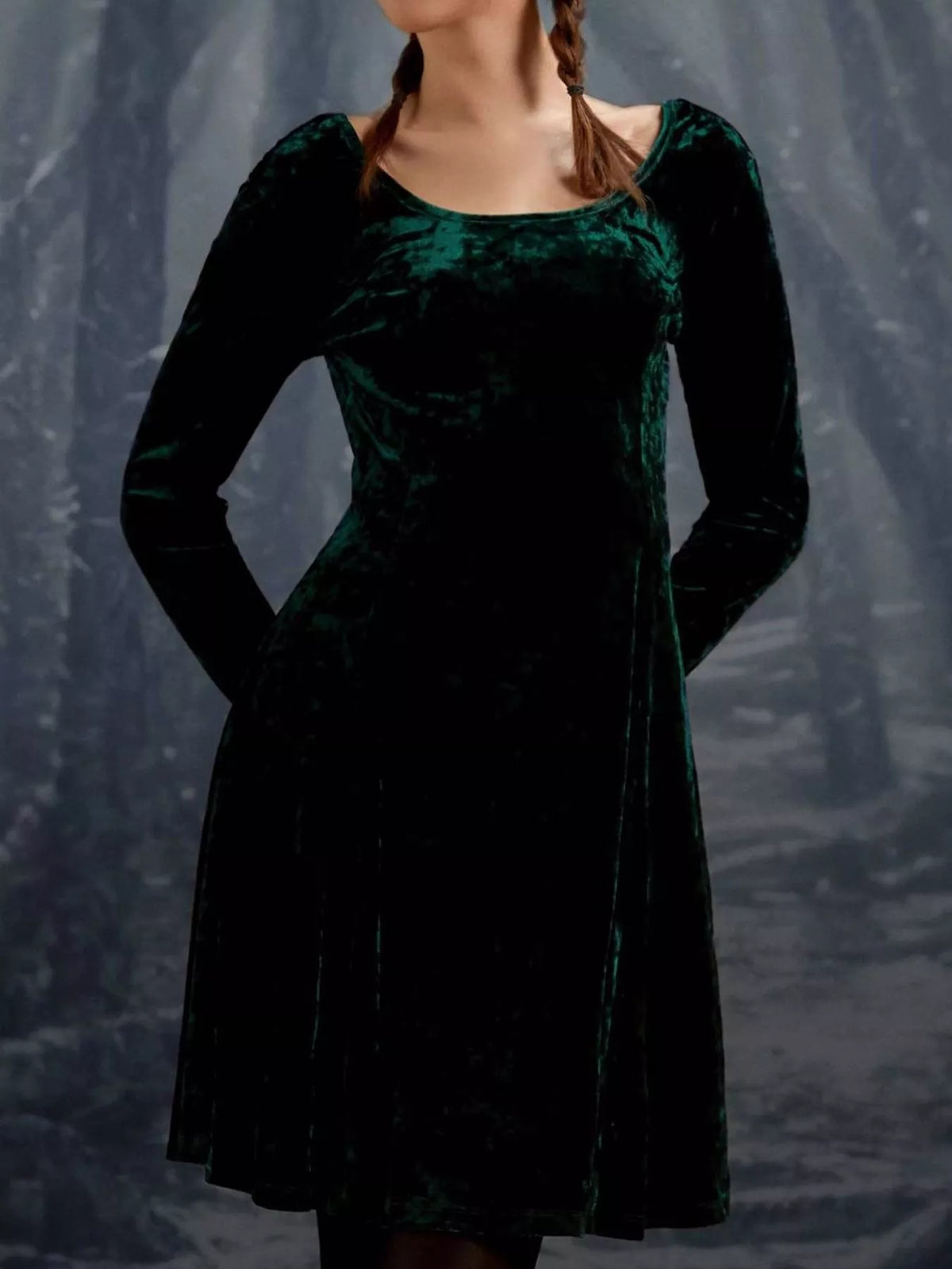 Arabella Velvet Midi Dress Green 6