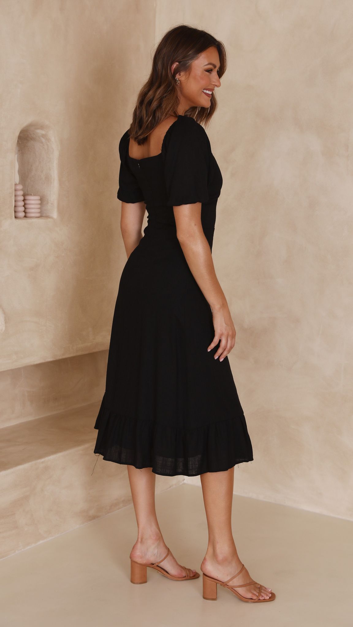 Dixie Midi Dress in Black Black 2