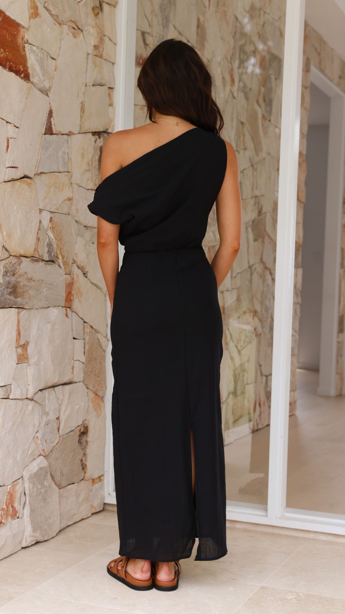 Luci Maxi Dress in Black Black 5