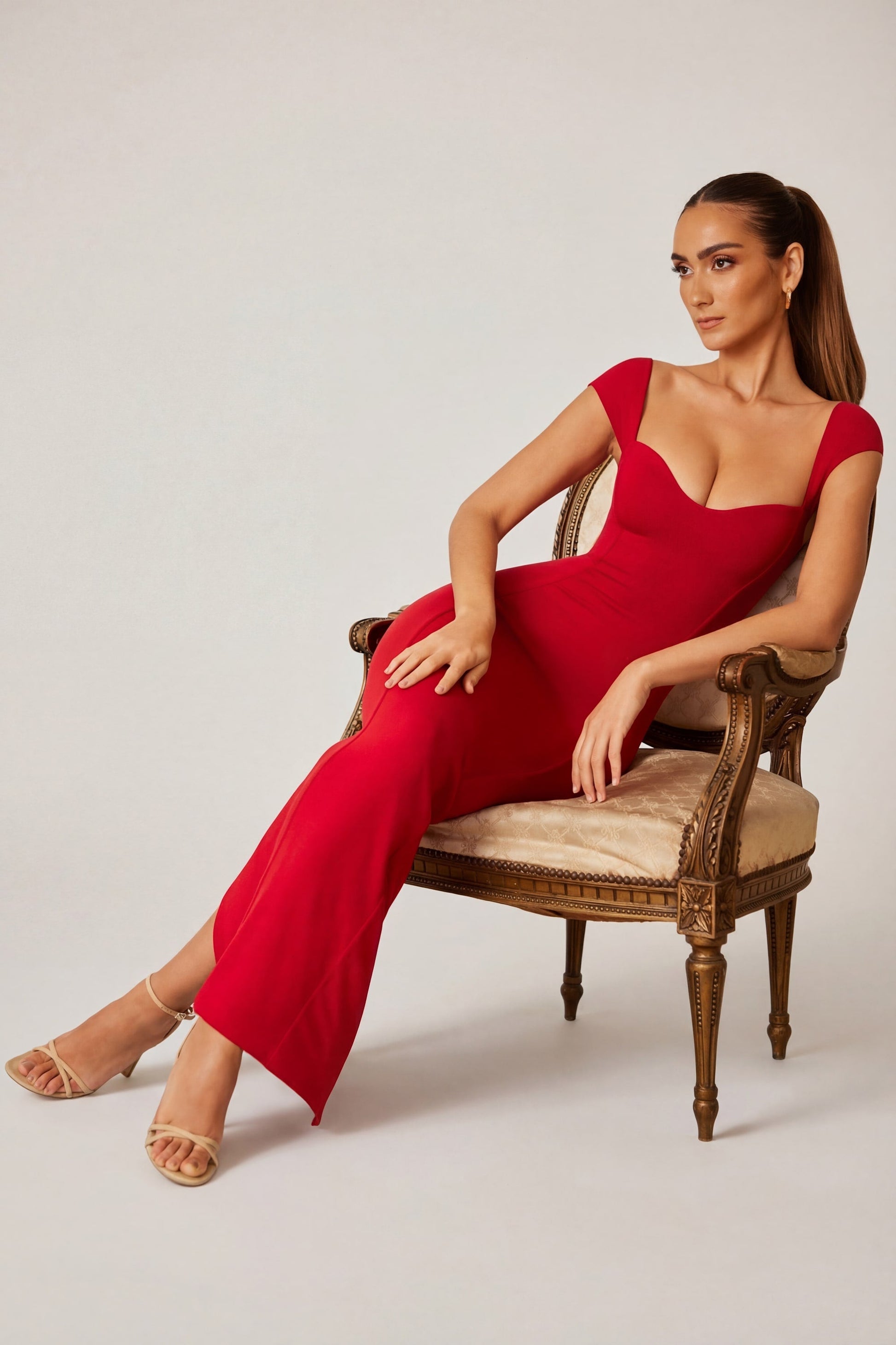 Isabelle Sweetheart Maxi Dress in Sage Green Sage Green 18