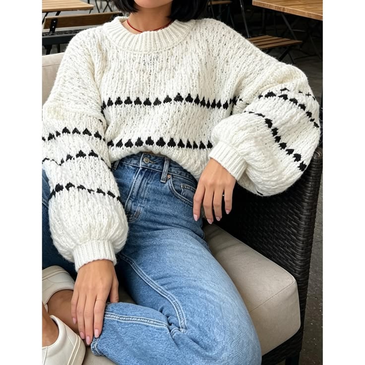 Hana Cable Knit Pullover Beige 1