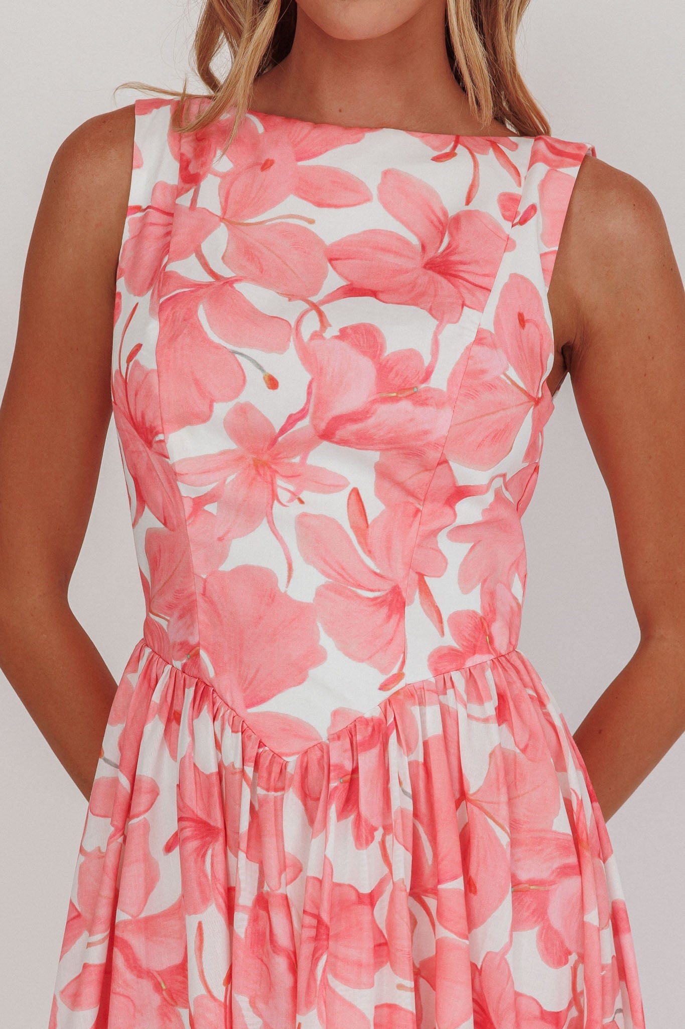 Valentina Low-Back Floral Maxi Dress 3