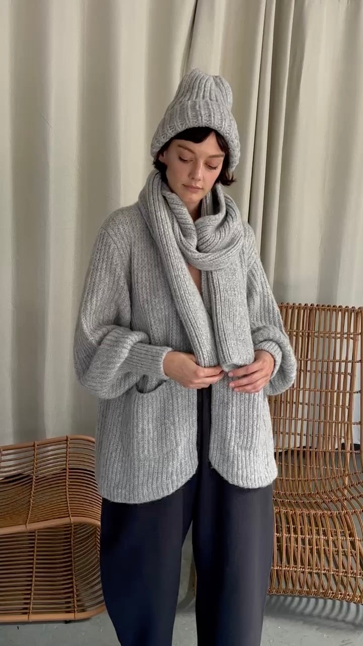 Dylan Knit Sweater Cardigan Oat 9