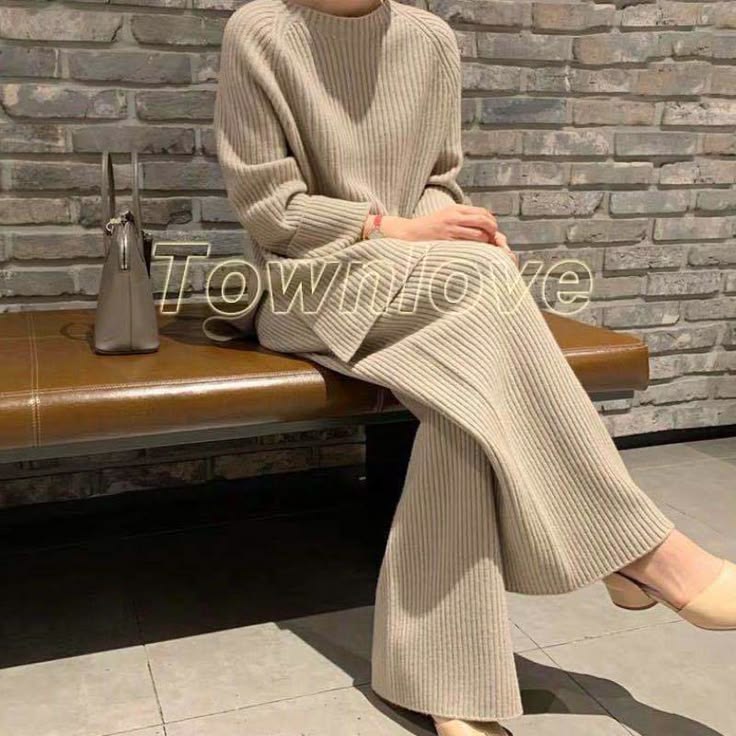 Imogen Knit Sweater Suit Multi 1