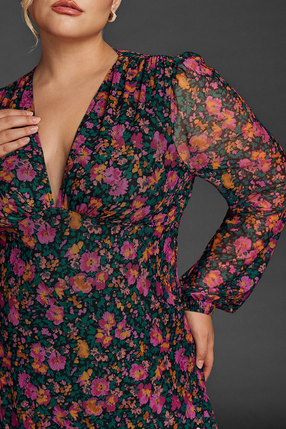 Isabelle Floral Lantern Sleeve Maxi Dress Black 8
