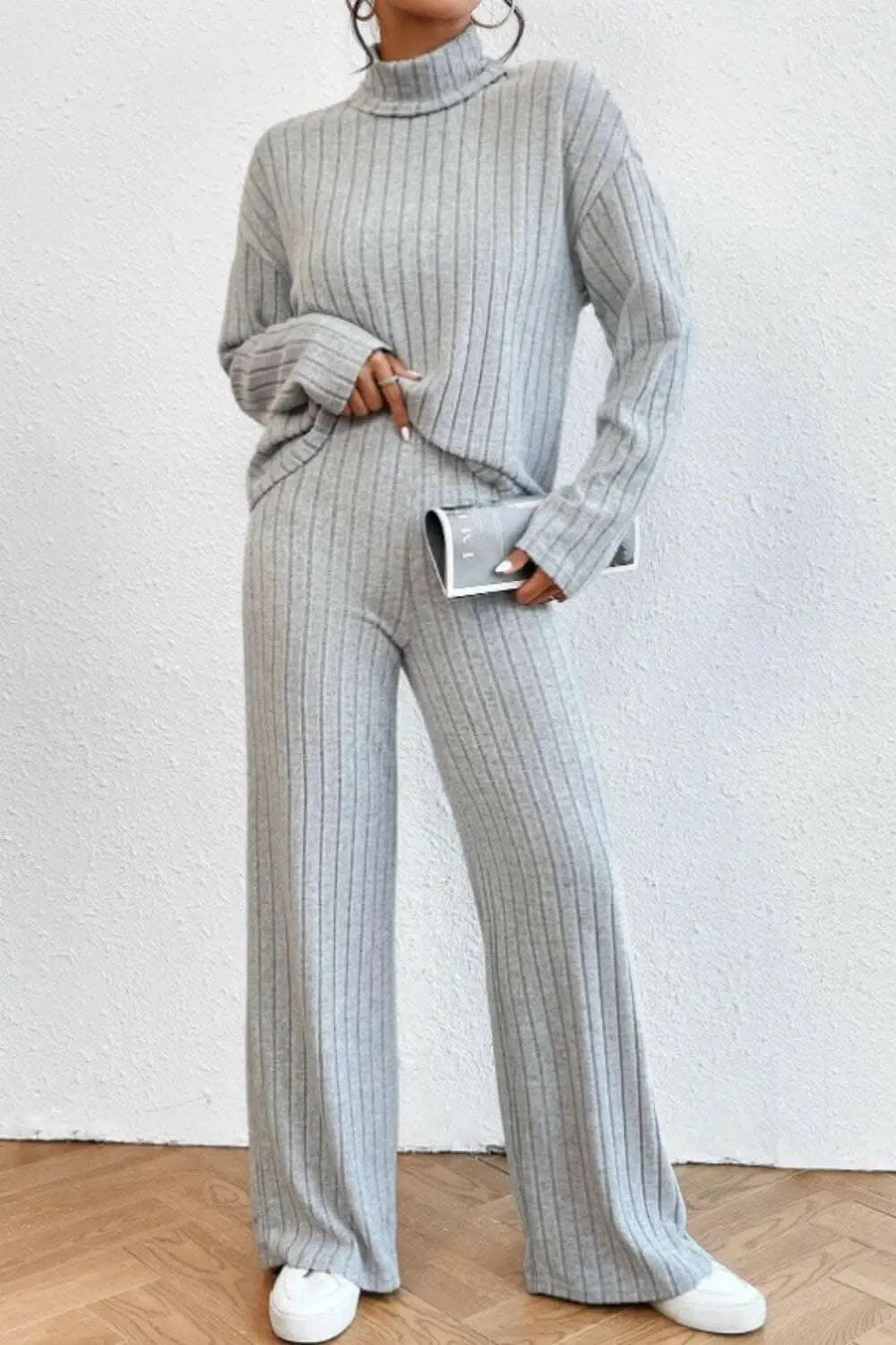 Valentina Mock Neck Two-Piece Set Light Gray 3