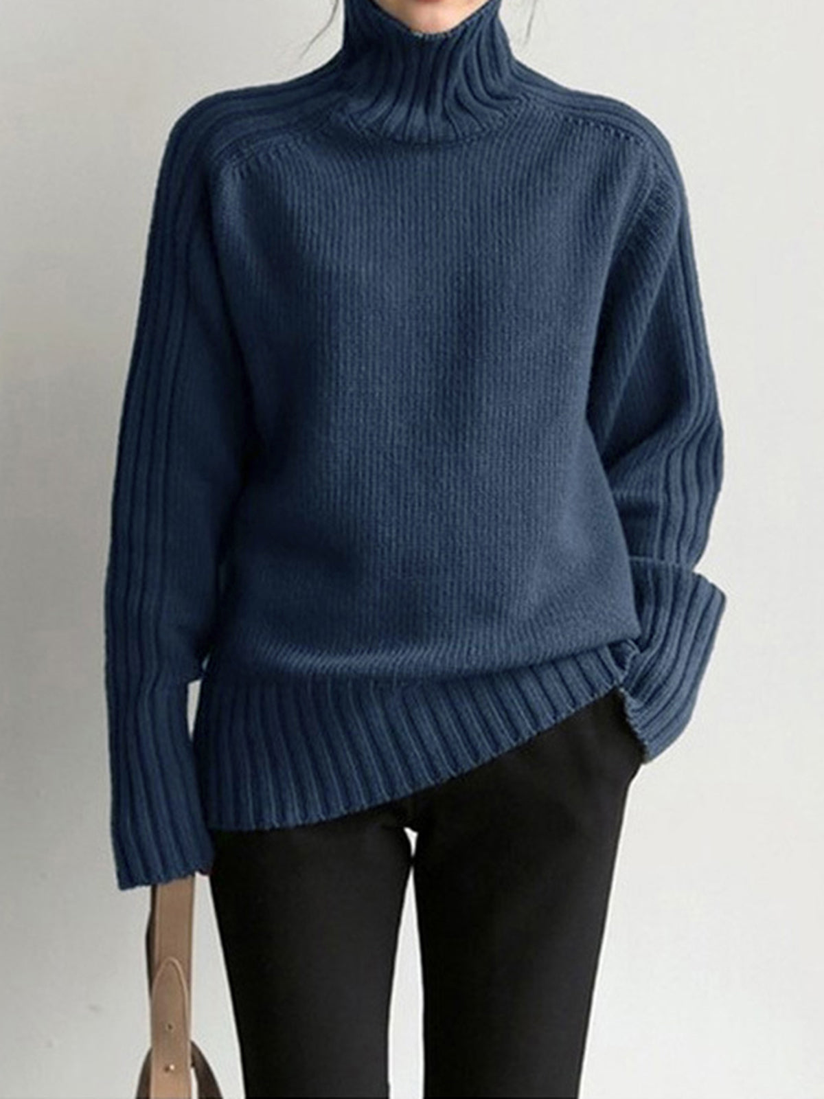 Margot Turtleneck Sweater Navy 3