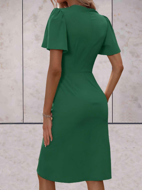 Margot Wrap Midi Dress Ausschnitt 1