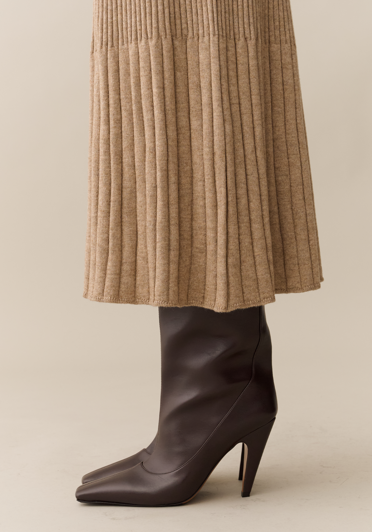 Nicole Knit Dress in Mocha MOCHA 4