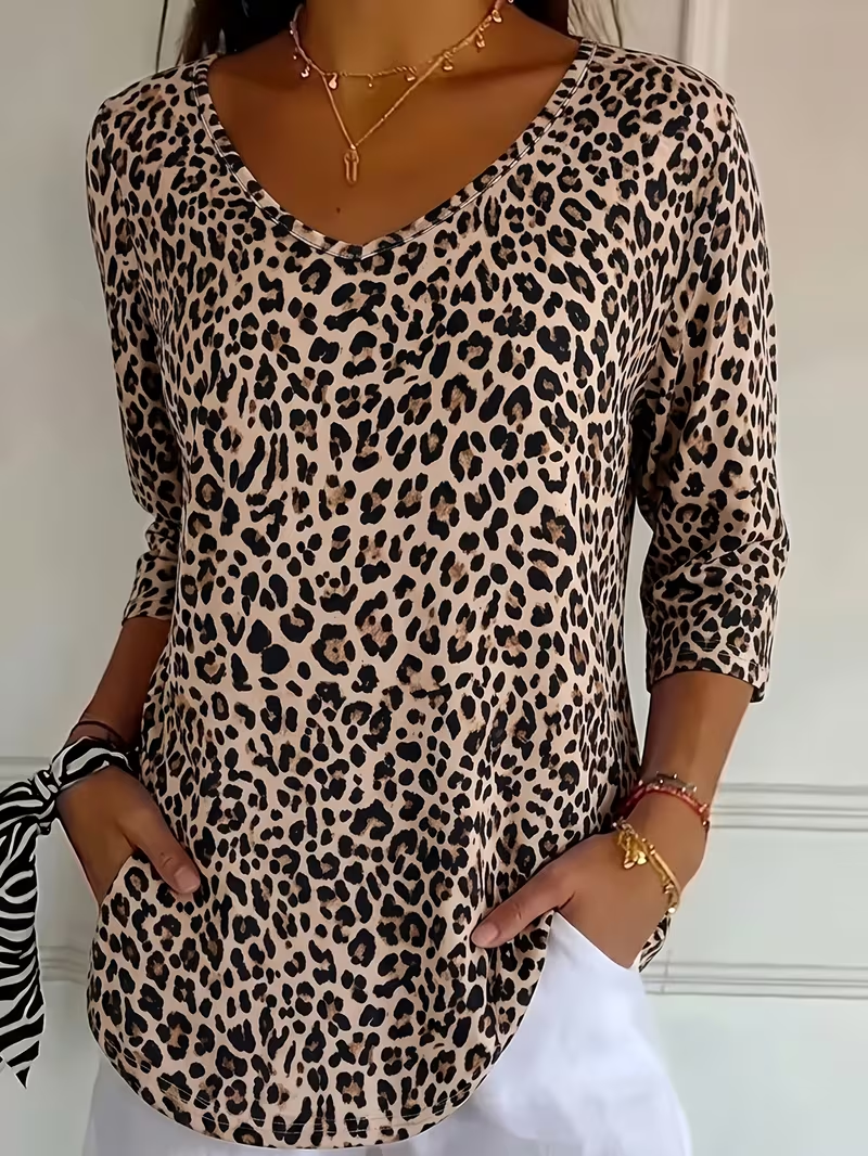 Margot Leopard V-Neck Tee shirt 1