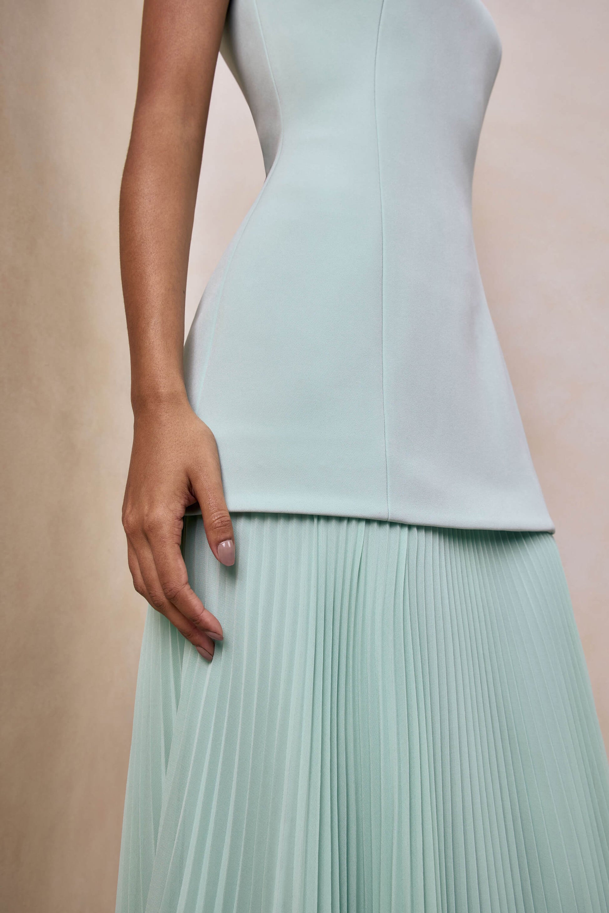 Hadley Sage Boat-Neck Maxi Dress Waist 6