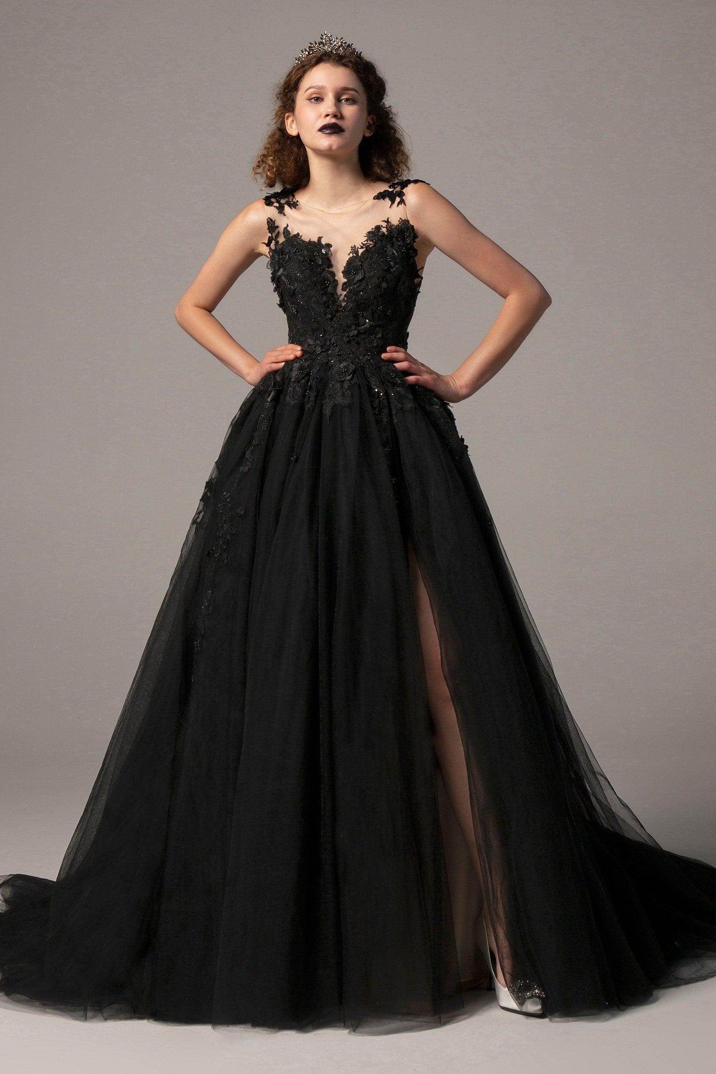 Cecilia Lace Tea-Length Dress Line Court Train Tulle Wedding Dress CW2338 3