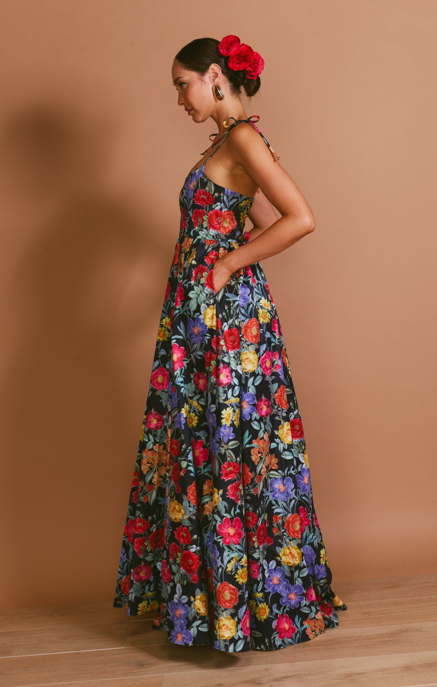 Juliet Taffeta Maxi Dress in Peony Black 7