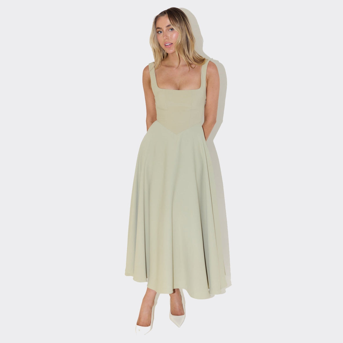 Isadora A-Line Maxi Dress Ausschnitt 10