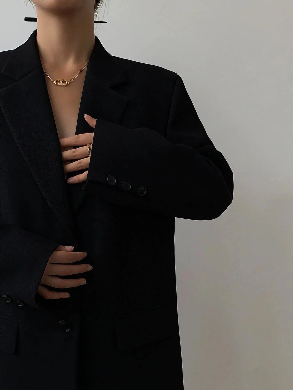 Neva Oversized Blazer Dress in Black Style Blazer 3