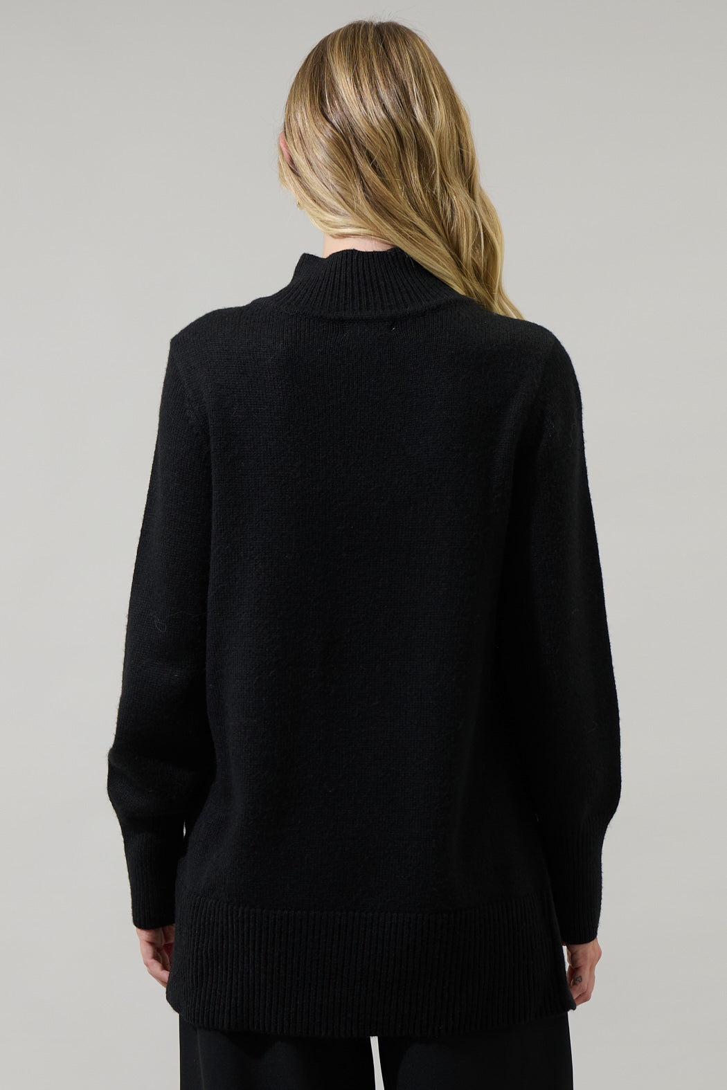 Brussel Turtleneck Sweater in Black BLACK 2