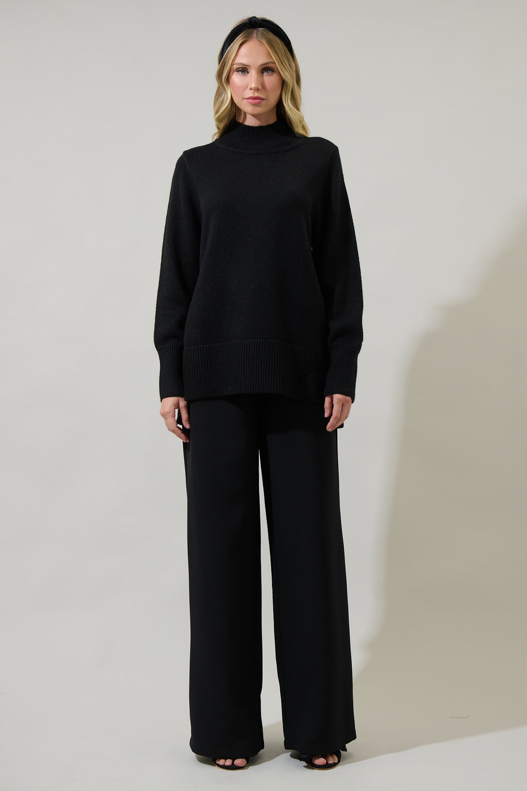 Brussel Turtleneck Sweater in Black BLACK 4