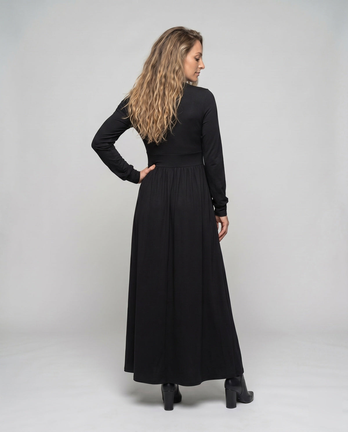 Evangeline V-Neck Maxi Dress Multi 21