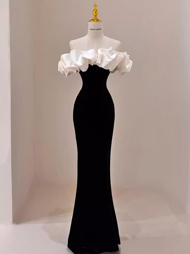 Seraphine Off-Shoulder Mermaid Dress Black 1