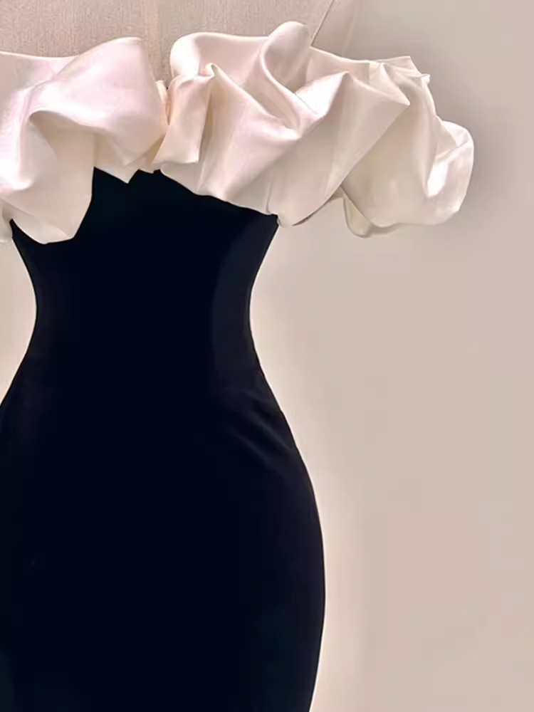 Seraphine Off-Shoulder Mermaid Dress Black 3