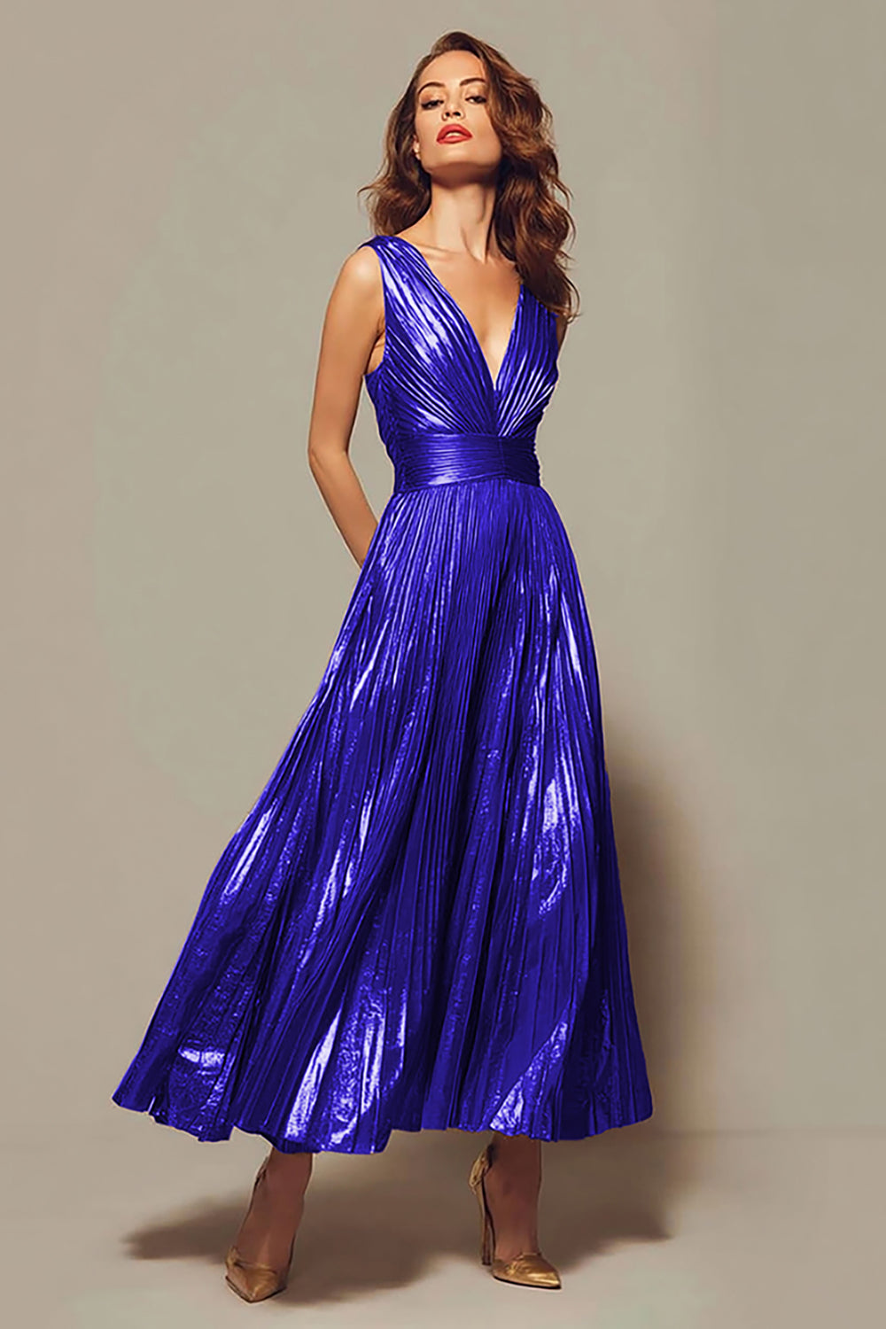 Valentina Gold Metallic Pleated Gown Black 9