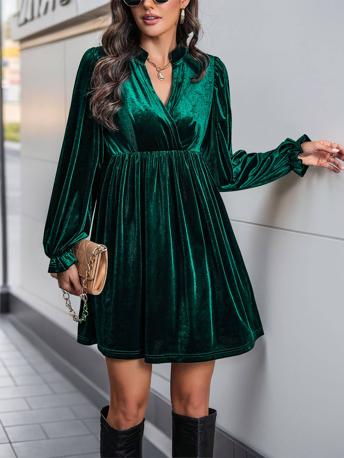 Oriel Velvet Mini Dress in Emerald Emerald 2