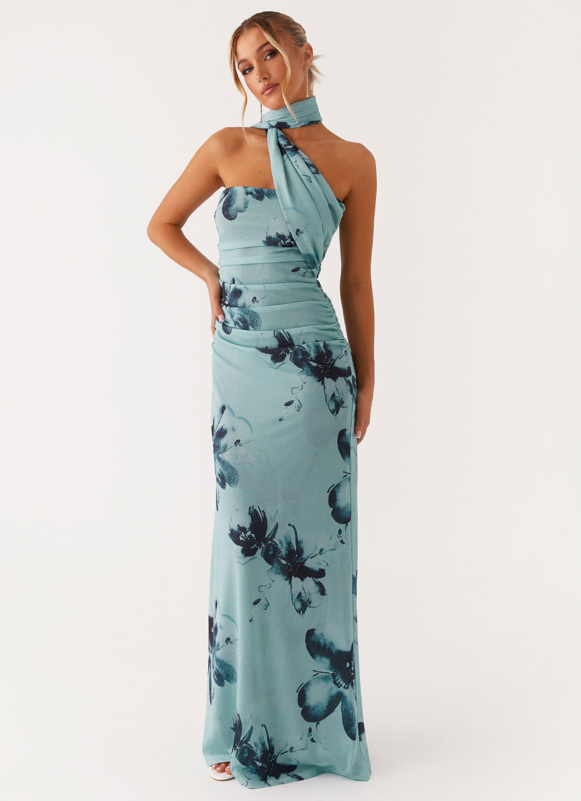 Songbird Sunburst Floral Maxi Dress Blue Black Floral 4
