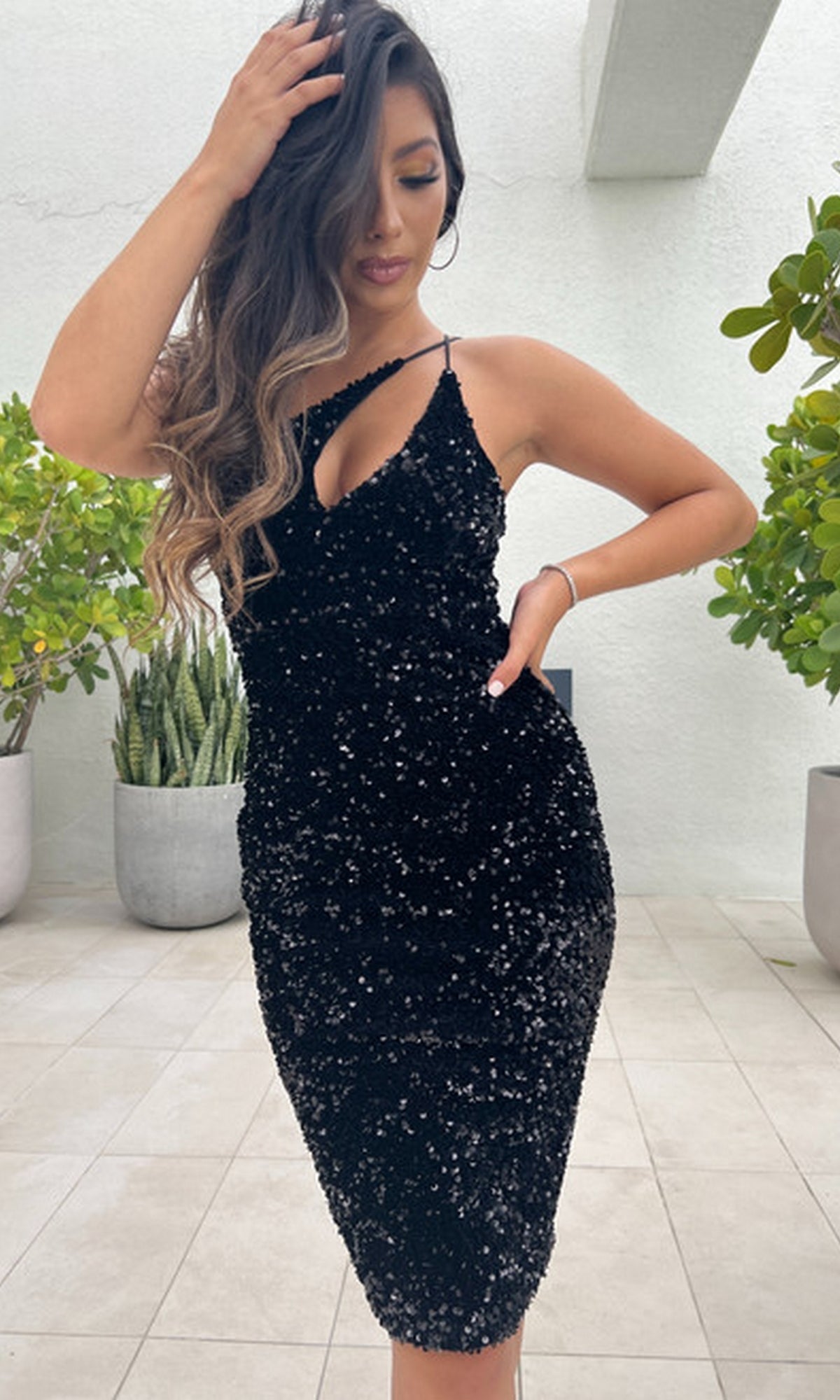 Venice One-Shoulder Sequin Dress Black 3