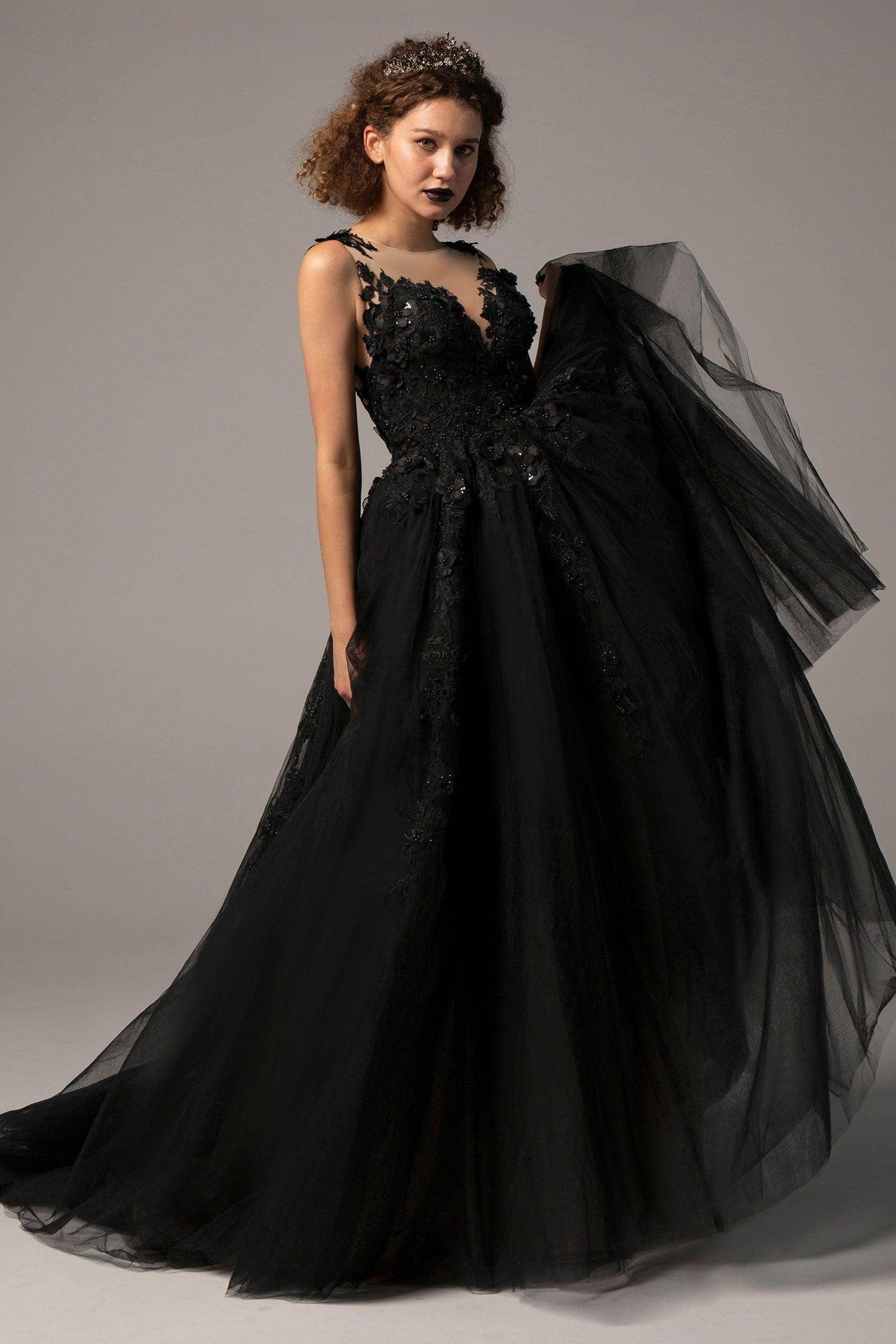 Cecilia Lace Tea-Length Dress Line Court Train Tulle Wedding Dress CW2338 5