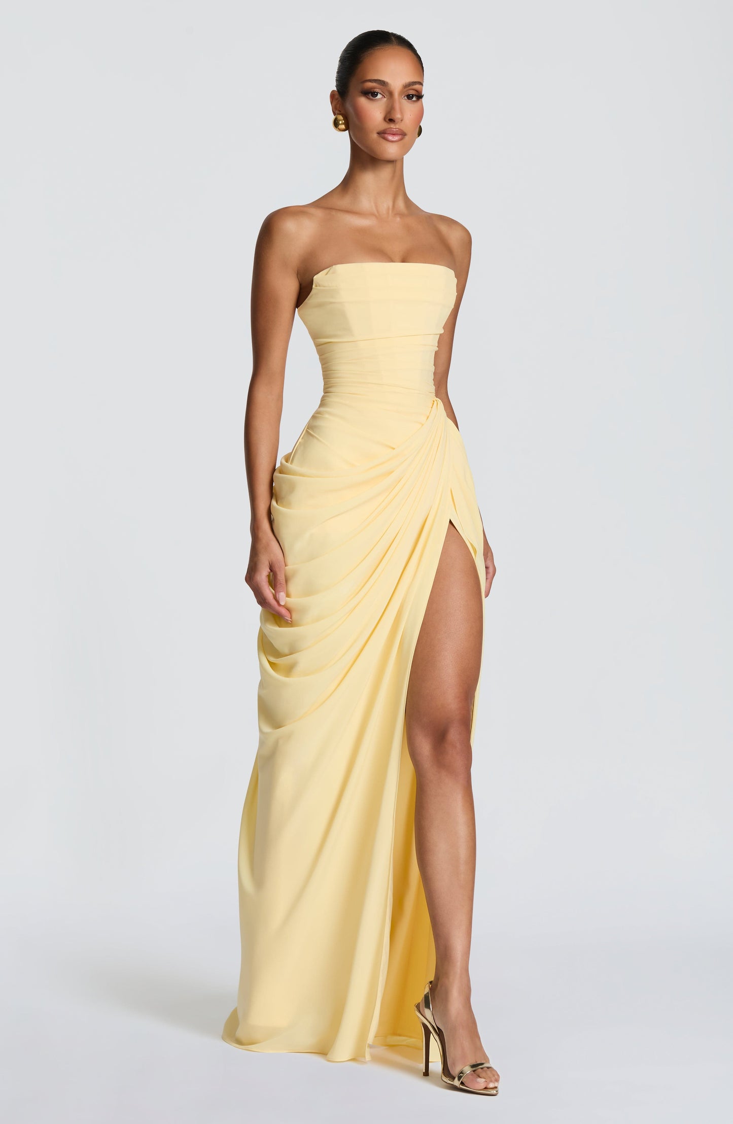 Cyra Linen Maxi Dress in Navy Lemon 3