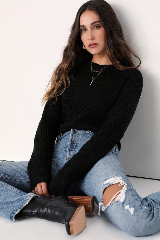 Campfire Cropped Sweater Black 1