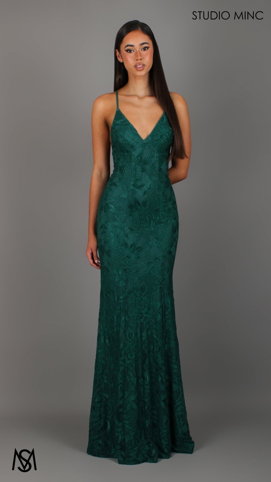 Jasmine Lace Mermaid Dress Emerald Green formal dress | lace V neckline fitted mermaid lace up 3