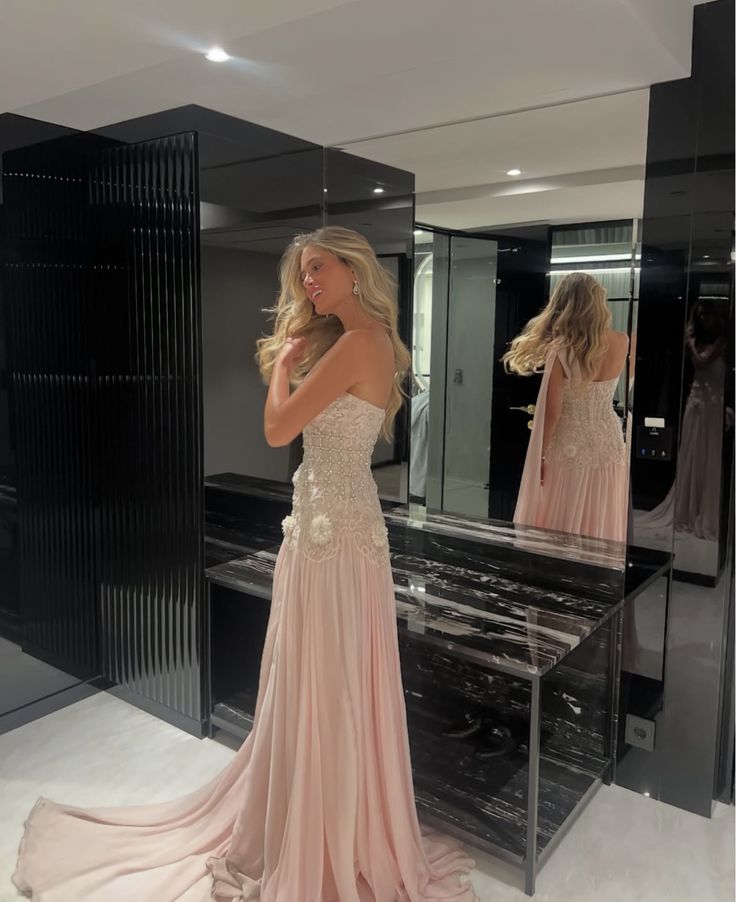 Valentina Beaded Chiffon One-Shoulder Gown Picture Color 6