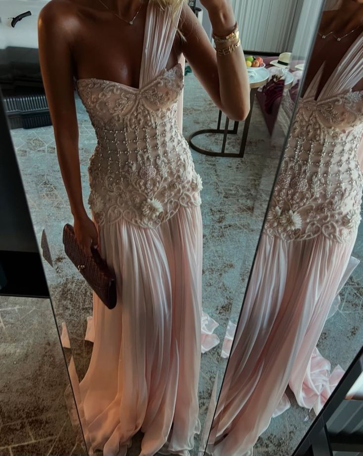 Valentina Beaded Chiffon One-Shoulder Gown Picture Color 7