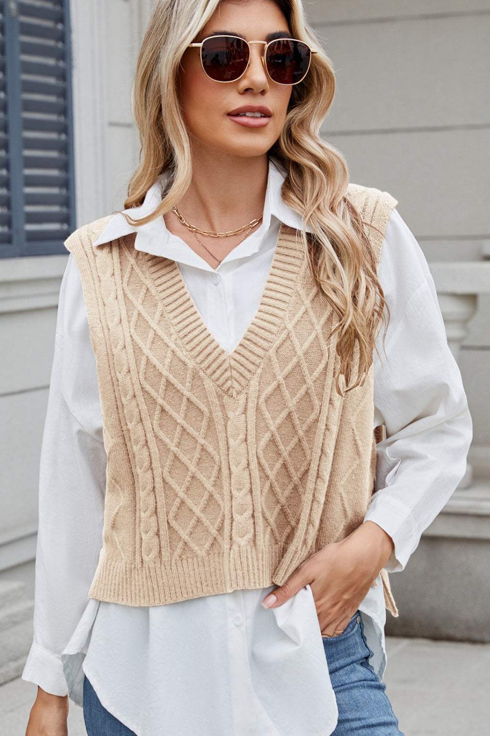 Margot Cable-Knit Sweater Vest Dark Navy 7