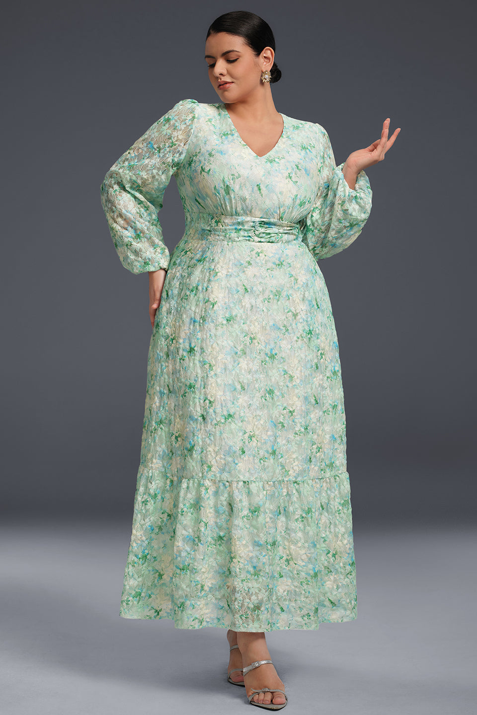 Isabelle Floral Pleated Maxi Dress Neck Floral Maxi Dress 4