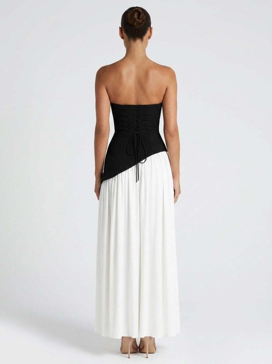 Valentina Black White back