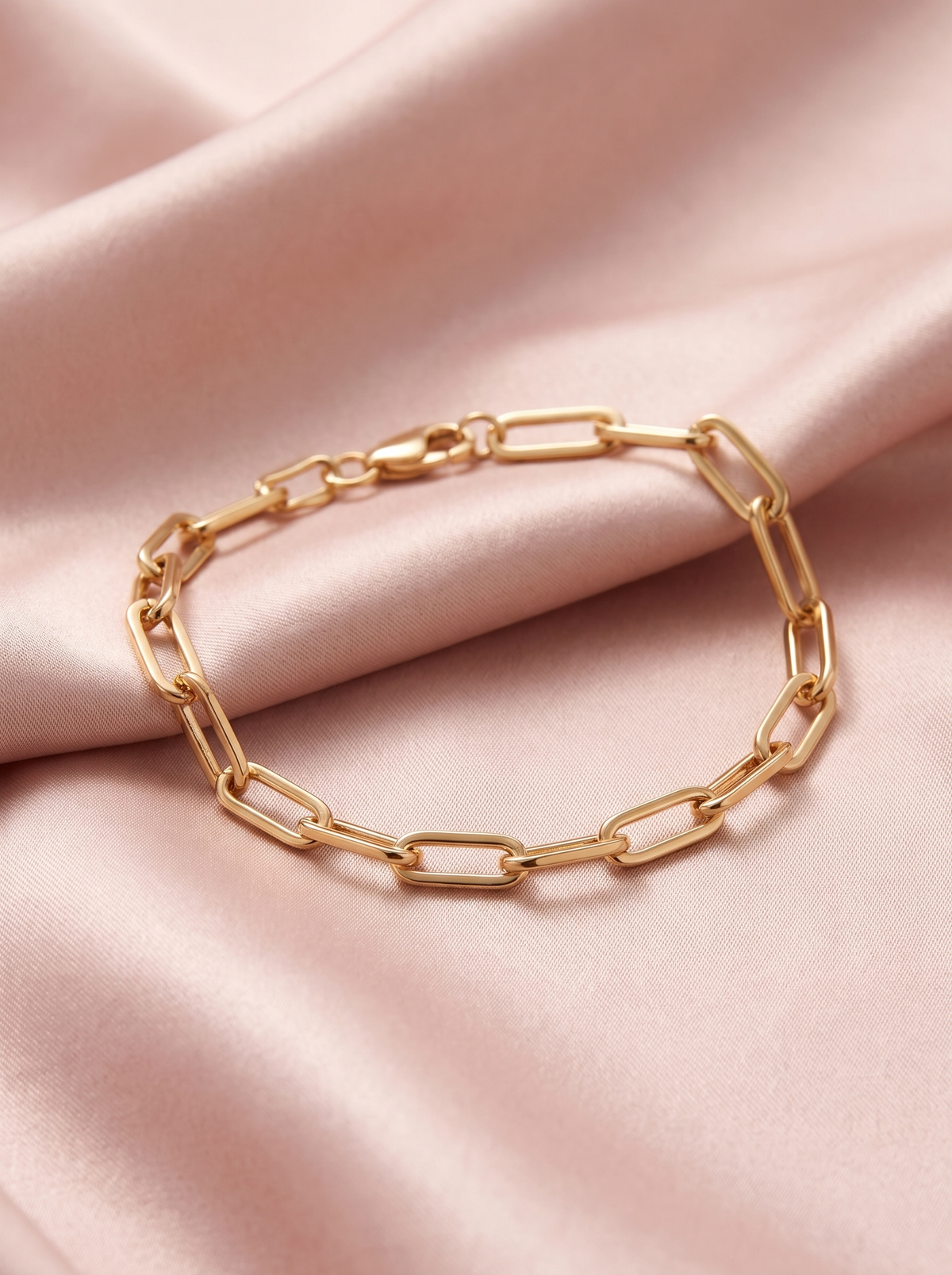 18k Gold Paperclip Chain Bracelet: Tarnish Free Stacking Bracelet Gold 1