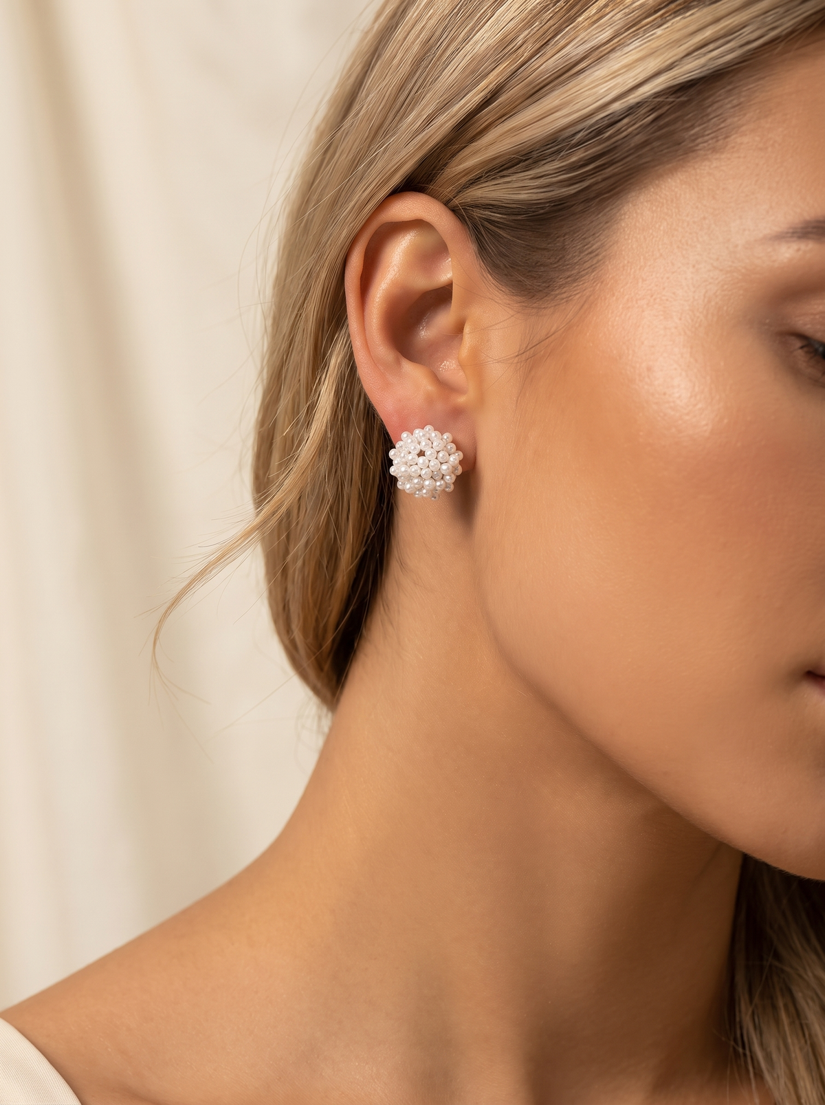 Isabelle Pearl Cluster Studs 2