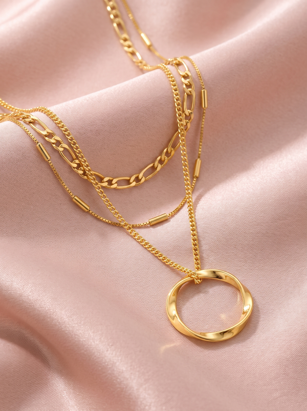 Kira Gold Circle Necklace