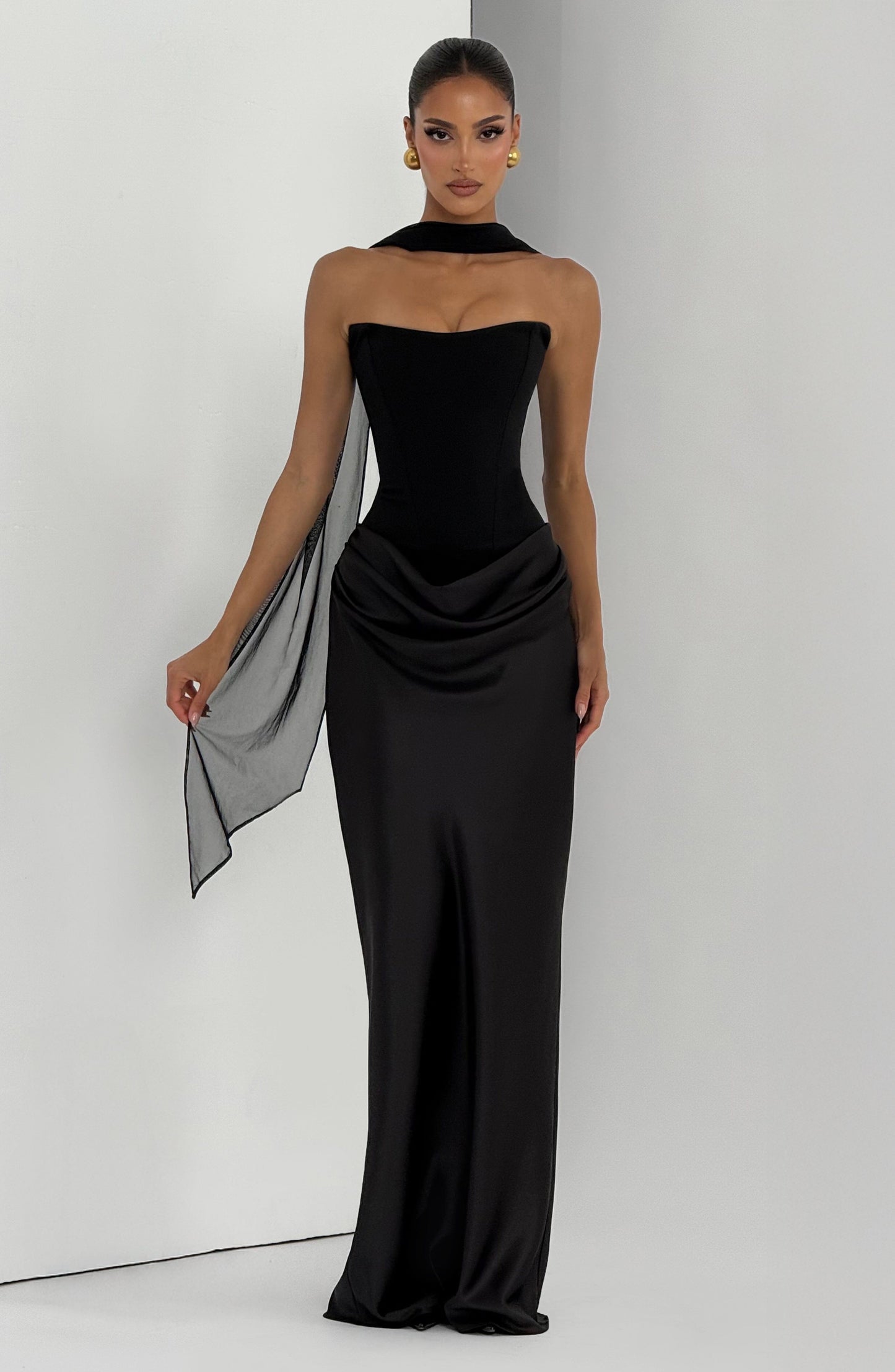Maggie Navy Maxi Dress Black 10